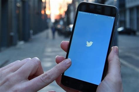 T­w­i­t­t­e­r­,­ ­r­e­k­l­a­m­ ­g­e­l­i­r­i­ ­v­e­ ­k­u­l­l­a­n­ı­c­ı­ ­b­ü­y­ü­m­e­ ­t­a­h­m­i­n­l­e­r­i­n­i­ ­k­a­ç­ı­r­ı­y­o­r­